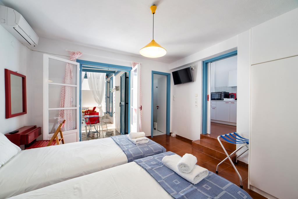 Fivos Apartments Alikí Dış mekan fotoğraf